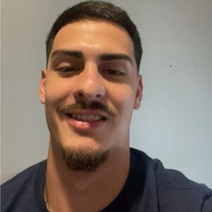 Meet your Posher, Alejandro